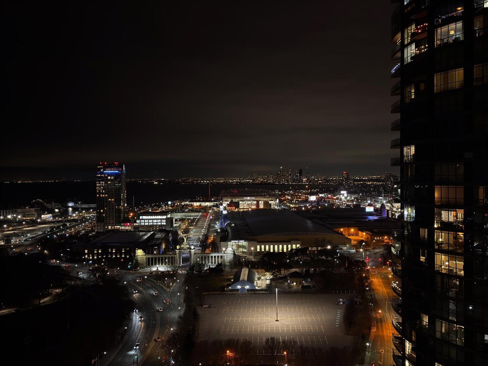 Apartment A Lovely One Bed With Sunset Views Toronto